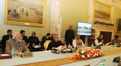 Make cooperative federalism a reality: President to Guvs