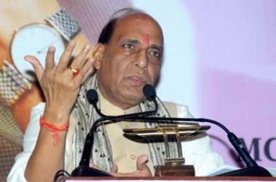 Rajnath calls for opposition's cooperation to solve farmers' plight