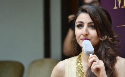 Kunal, Soha Ali Khan indulge in Belgian chocolate