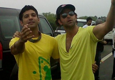 Hrithik Roshan praises for Farhan Akhtar 'Wazir' trailer