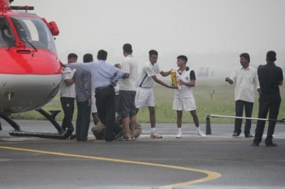 IAF continues rescue and relief in Tamil Nadu, Andhra   