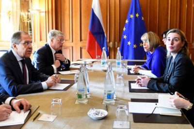  Iran, international negotiators strike initial nuclear deal 