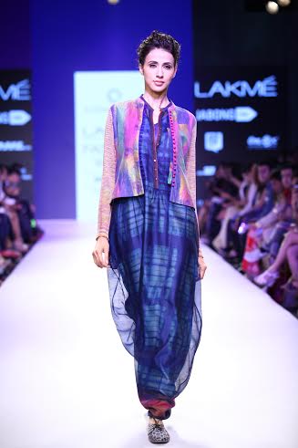 LFW: Krishna Mehta showcases her creations