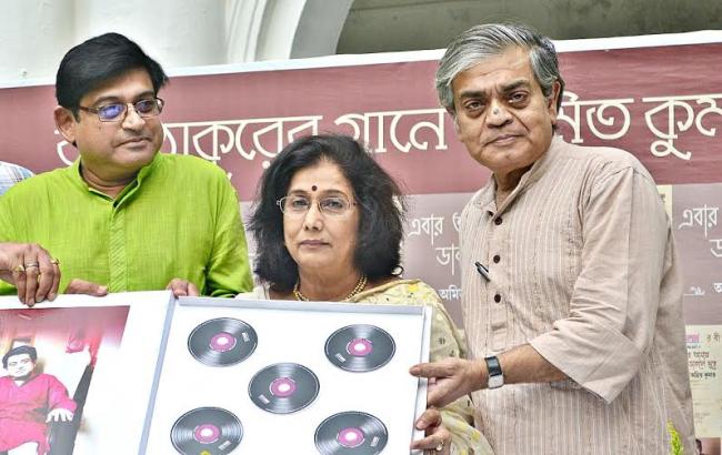 Amit Kumar's maiden Tagore songs album released