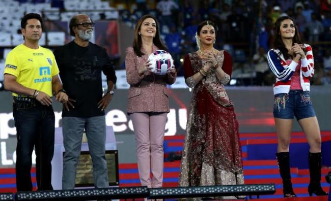 ISL fever grips India, stars dazzle at opening ceremony