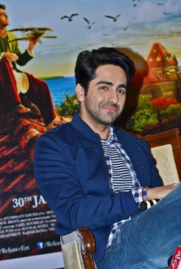 Ayushmann visits Kolkata to promote Hawaizaada