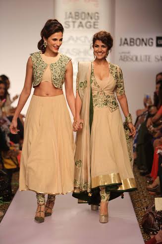 LFW: Shilpa Reddy and Ridhi Mehra presented amazing style directions  at Jabong stage