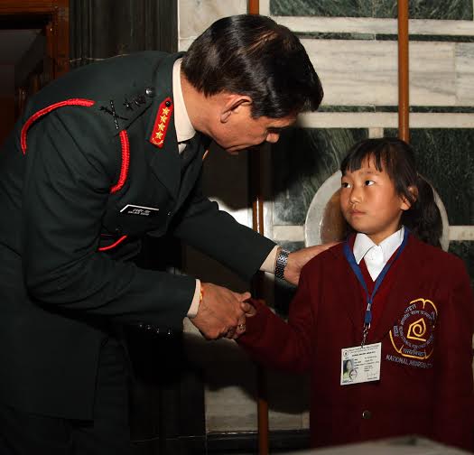 COAS felicitates national bravery awardees