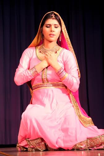 Anjanaa Bhattacharya receives special award for Kathak 