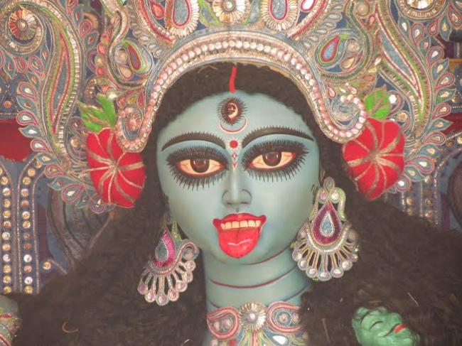 Kolkata celebrates Kali Puja