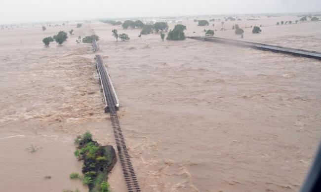 Gujarat floods cause submergence of low lying areas