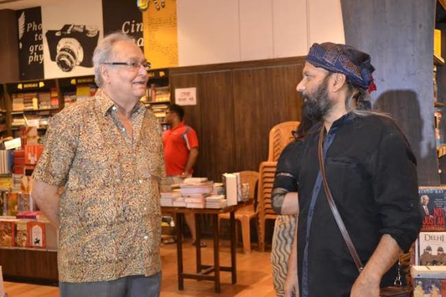 Soumitra Chatterjee unveils Rabindrasangeet album of Kolkata singer