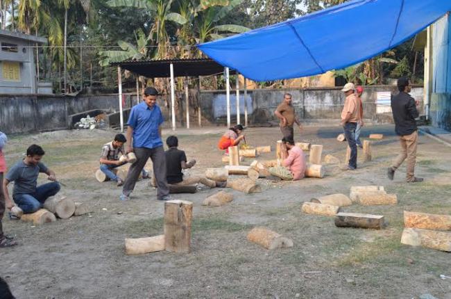 WB State Akademi of Dance Drama Music and Visual Arts, RBU's Department of Sculpture holds 6-day workshop on mask making