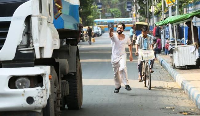 Ayushmann Khurrana shoots for Meri Pyaari Bindu in Kolkata