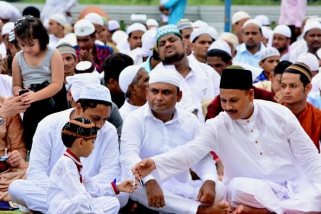Muslims offer Eid prayer