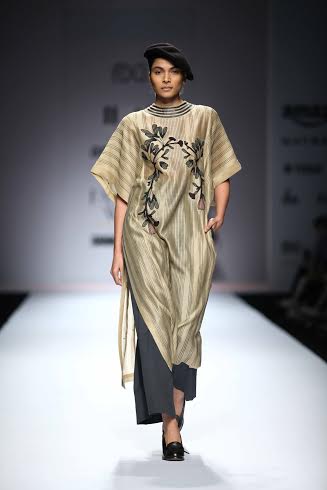 Amazon India Fashion Week: Ragini Ahuja showcases his collection