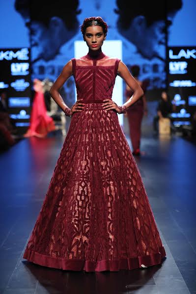 Malaika Arora, Riteish walk down LakmÃ© Fashion Week Winter ramp