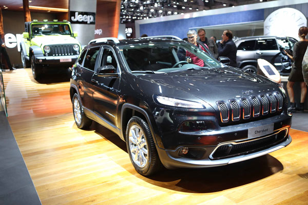 Paris Motor Show captures hearts