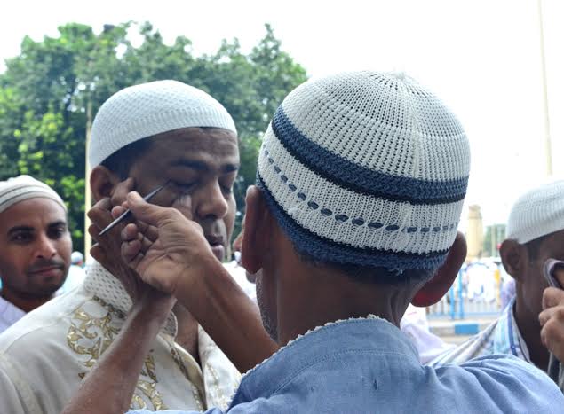 Muslims offer Eid prayer