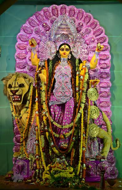 Kolkata celebrates Jagadhatri Puja