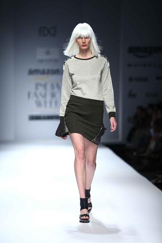 Sanchita showcases collection in AIFW