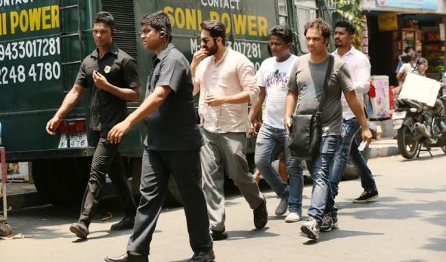 Ayushmann Khurrana shoots for Meri Pyaari Bindu in Kolkata