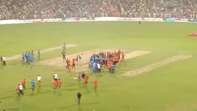 West Indies beat England to regain ICC World T20 title  