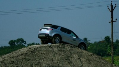 Kolkata: Land Rover organises customer engagement programme 