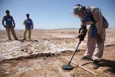 Afghanistan: UN mine clearance officials condemn murder of four de-miners
