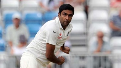 Ashwin-Saha partnership steadies ship after dual strike