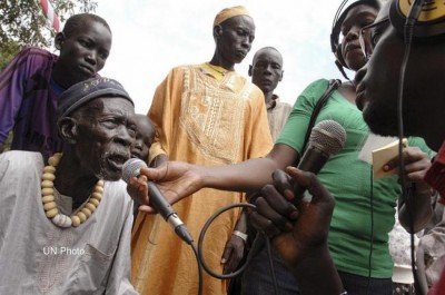 Marking World Radio Day, UN officials urge use of radio as 'lifeline' in human progress
