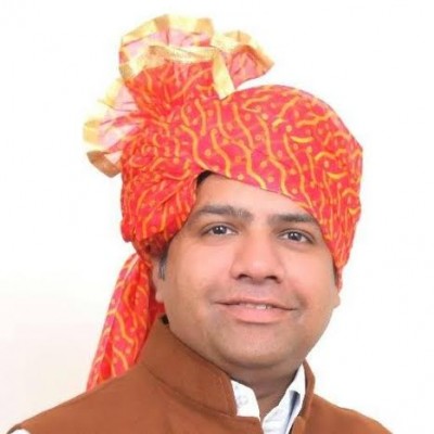 Woman demands arrest of AAP MLA Dinesh Mohaniya, files complaint