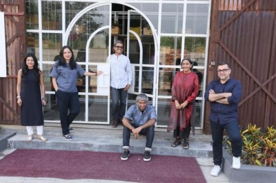 Kolkata: Six prominent Delhi designers come together to house their collections at The Hangar