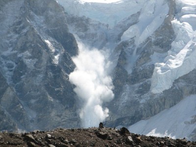 Avalanche: Four soldiers martyred in Siachen      