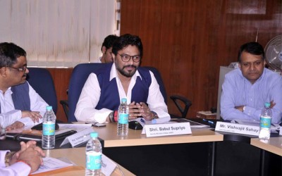 IIT Kharagpur, Ministry of Heavy Industries join hands to boost 'Make in India'