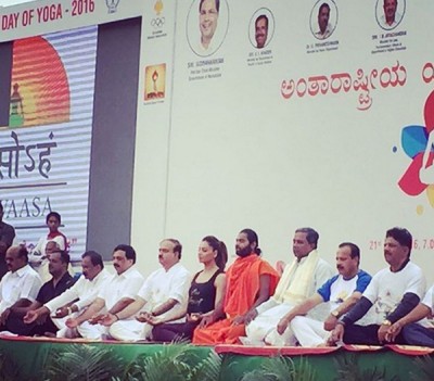 Bipasha Basu performs yoga in Bangalore