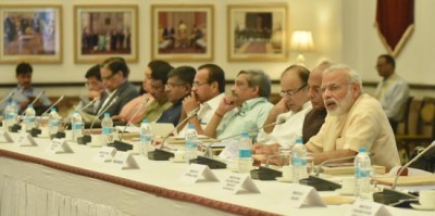 People with us on currency ban: PM Modi to BJP MPs