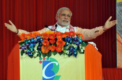 Modi accused Gandhi family for not functioning  in parliament