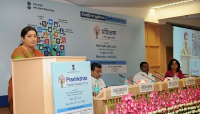 Smriti Irani launches teacher education portal 'Prashikshak'