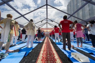On International Yoga Day, Ban spotlights importance of healthy living in realizing Global Goals