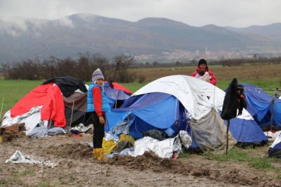 On eve of migration summit, UN rights expert urges EU countries to revisit border controls