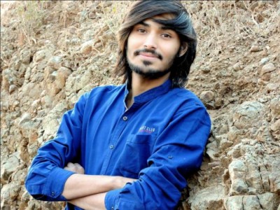 Dipesh Khatri to star in Tamil remake of Baghban