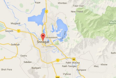 Police detains independent MLA in Srinagar for staging demonstartion