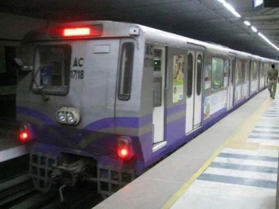 Metro Railway runs 161 services on Christmas