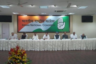CWC wants Rahul Gandhi to take over as party President
