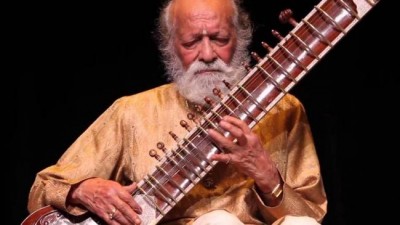 Google doodles to honour Pt Ravi Shankar