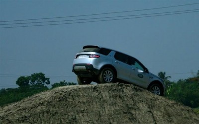 Kolkata: Land Rover organises customer engagement programme 