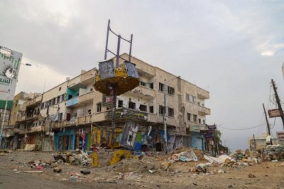 With ceasefire â€˜largely holdingâ€™ in Yemen, UN refugee agency rushes in aid to embattled Taiz city