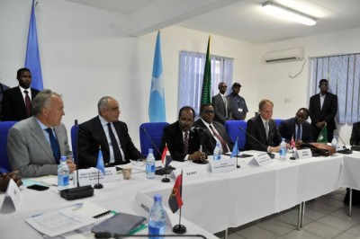  Security Council concludes visit to Somalia; urges swift approval of electoral model