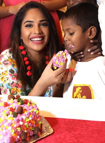 Kolkata: Palm Restaurant celebrates Friendship Day with underprivileged children